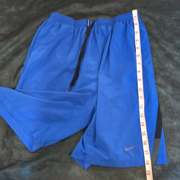 🔥Nike Running Black and Blue Dri-FIT Shorts🔥 - Picture 5 of 7